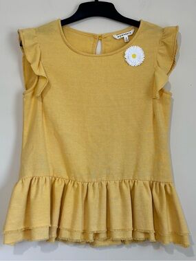 NOWADAYS Y2K Junior girls mustard linen blend ruffle sleeve peplum hem crop top